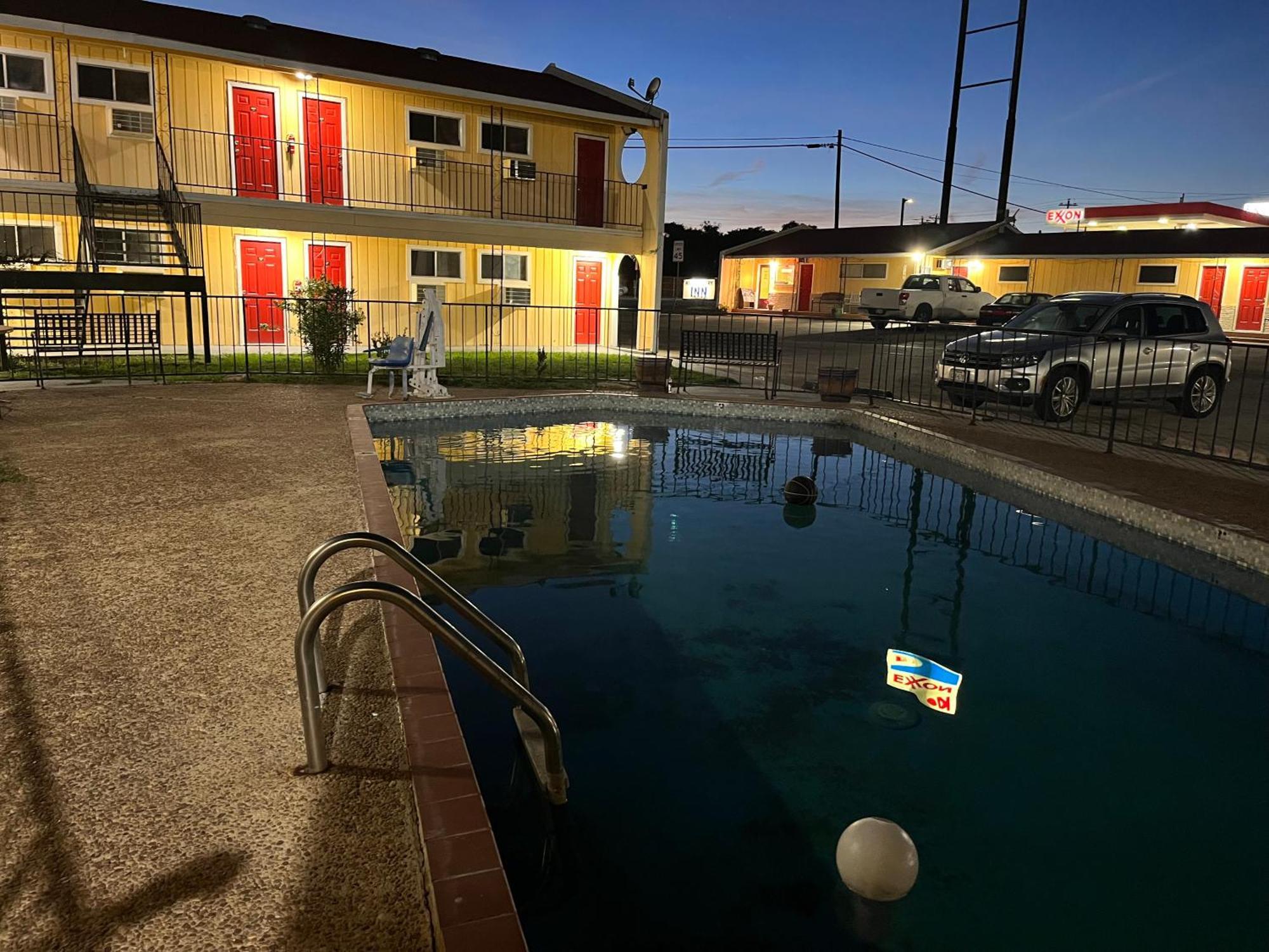 Ladybird Inn Johnson City Exteriör bild